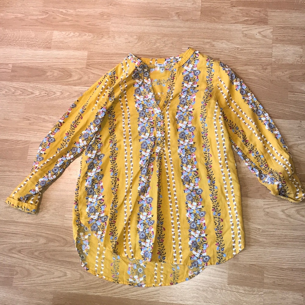 Old Navy Button Down Top